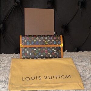 Louis Vuitton Pink Leather Snap Wallet